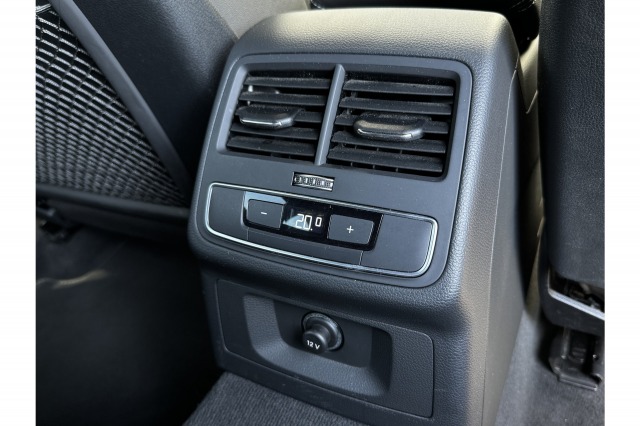 Audi A4 Avant 40 TFSI 204PK S-Line edition Competition | Keyless | Navi | Carplay | NL-Auto | 29.900,- incl. BTW