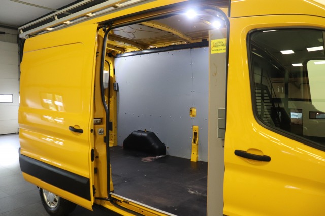 Ford Transit 2.0 TDCI 130PK L3H2 EURO 6 - Airco - Cruise - PDC - € 13.950,- Excl.