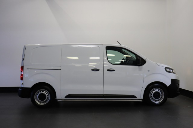 Citroën Jumpy 1.5 BlueHDI L2 EURO 6 - Airco - Cruise - PDC - € 13.950,- Excl. Citroën Jumpy 1.5 BlueHDI L2 EURO 6 - Airco - Cruise - PDC - € 13.950,- Excl.