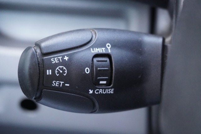 Peugeot Expert 1.5 BlueHDI EURO 6 - Airco - Cruise - PDC - €10.950,- Excl.
