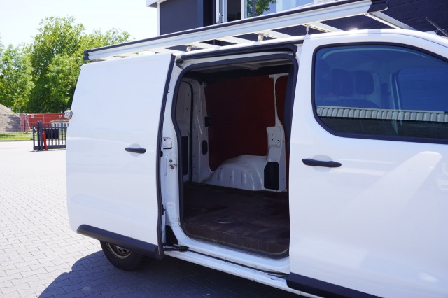 Peugeot Expert 1.5 BlueHDI EURO 6 - Airco - Cruise - PDC - €10.950,- Excl.