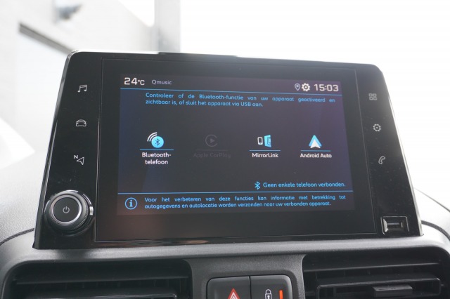 Peugeot Partner 1.5 BlueHDi 130PK Automaat EURO 6 - Airco - Cruise - PDC - €10.900,- Excl. Peugeot Partner 1.5 BlueHDi 130PK Automaat EURO 6 - Airco - Cruise - PDC - €10.900,- Excl.