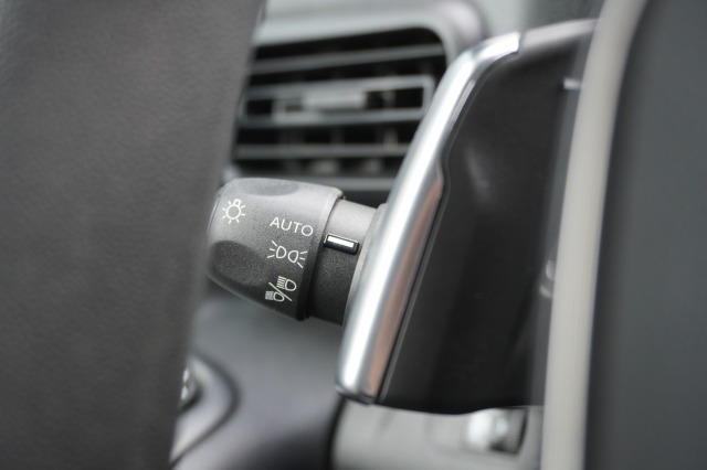 Peugeot Partner 1.5 BlueHDi 130PK Automaat EURO 6 - Airco - Cruise - PDC - €10.900,- Excl. Peugeot Partner 1.5 BlueHDi 130PK Automaat EURO 6 - Airco - Cruise - PDC - €10.900,- Excl.