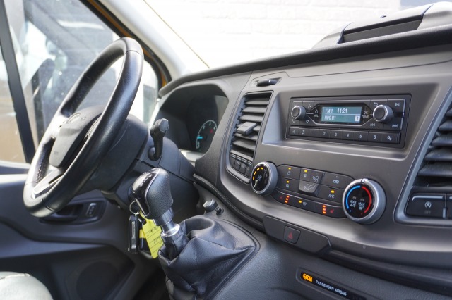 Ford Transit 2.0 TDCI 130PK L3H2 EURO 6 - Airco - Cruise - PDC - € 13.950,- Excl.