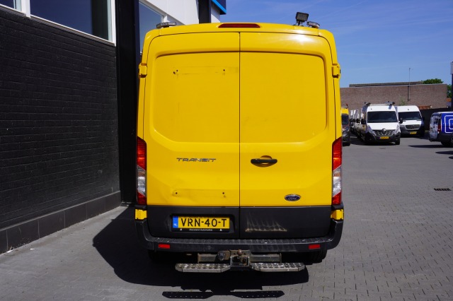 Ford Transit 2.0 TDCI 130PK L3H2 EURO 6 - Airco - Cruise - PDC - € 13.950,- Excl. Ford Transit 2.0 TDCI 130PK L3H2 EURO 6 - Airco - Cruise - PDC - € 13.950,- Excl.