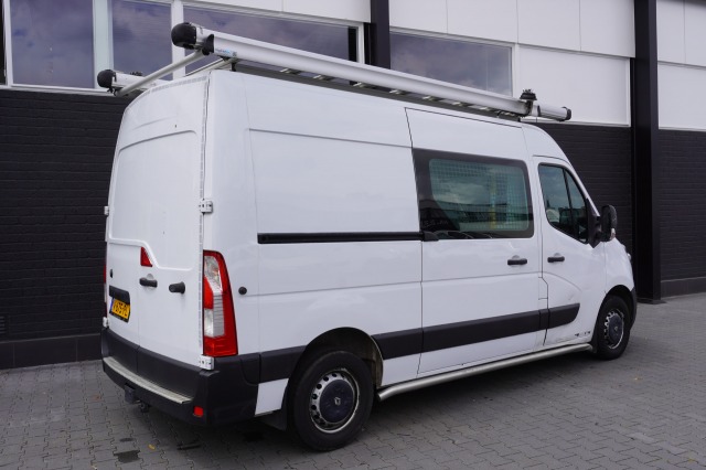 Renault Master 2.3 dCi 130PK L2H2 EURO 6 - Airco - Cruise - Camera - € 9.900,- Excl.