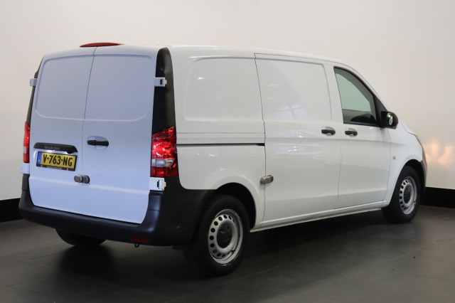 Mercedes-Benz Vito 109 CDI - EURO 6 - Airco - Navi - Cruise - €10.950,- Excl. Mercedes-Benz Vito 109 CDI - EURO 6 - Airco - Navi - Cruise - €10.950,- Excl.