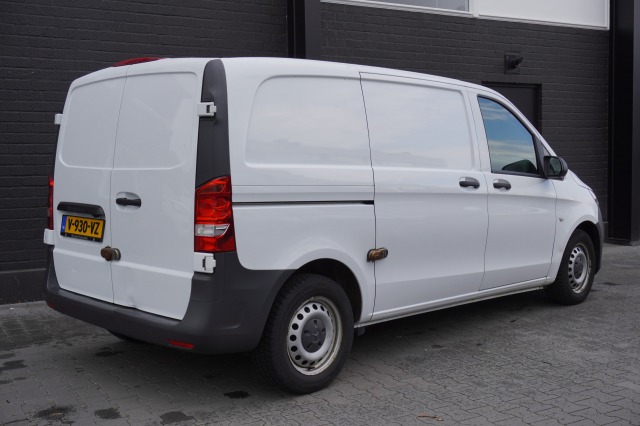 Mercedes-Benz Vito 109 CDI - EURO 6 - Airco - Navi - Cruise - €9.900,- Excl. Mercedes-Benz Vito 109 CDI - EURO 6 - Airco - Navi - Cruise - €9.900,- Excl.