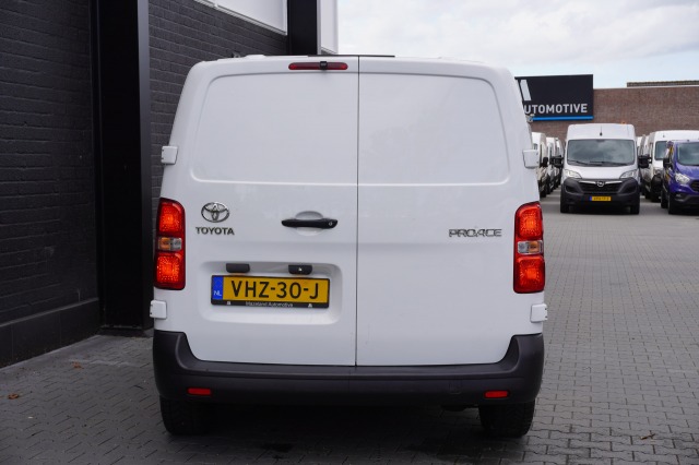 Toyota ProAce Worker 1.5 D-4D 120PK EURO 6 - Airco - Cruise - €12.950,- Excl. Toyota ProAce Worker 1.5 D-4D 120PK EURO 6 - Airco - Cruise - €12.950,- Excl.