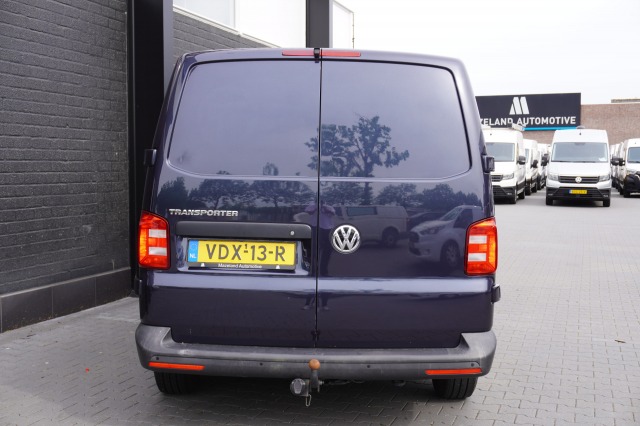Volkswagen Transporter 2.0 TDI L2 EURO 6 - Airco - Cruise - PDC - € 13.900,- Excl. Volkswagen Transporter 2.0 TDI L2 EURO 6 - Airco - Cruise - PDC - € 13.900,- Excl.