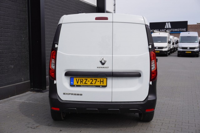Renault Express 1.5 dCi EURO 6 - Airco - Cruise - PDC - € 11.900,- Excl.