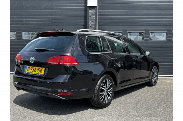 Volkswagen Golf Variant 1.6 TDI Comfortline Automaat | Pano | Climate | Cruise | PDC | €7.900,- incl. BTW
