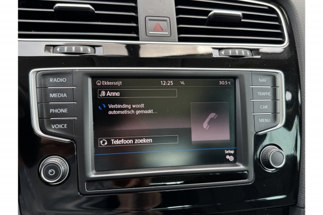 Volkswagen Golf Variant 1.6 TDI Comfortline Automaat | Pano | Climate | Cruise | PDC | €7.900,- incl. BTW