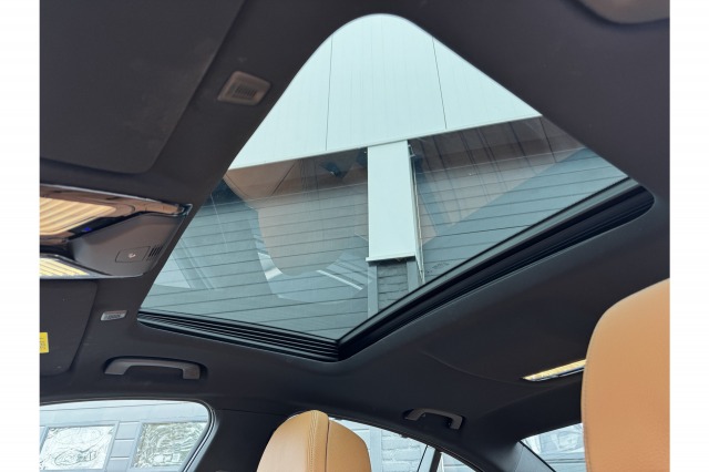 BMW 5 Serie 530i High Executive | Pano | Head up |  Laser | H&K Audio | 360 Camera | €36.900,- Incl. BTW