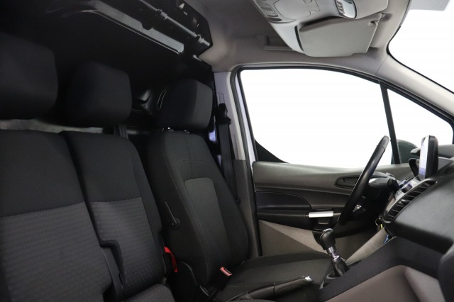 Ford Transit Connect 1.5 EcoBlue EURO 6 - Airco - Cruise - Camera - €10.900,- Excl. Ford Transit Connect 1.5 EcoBlue EURO 6 - Airco - Cruise - Camera - €10.900,- Excl.