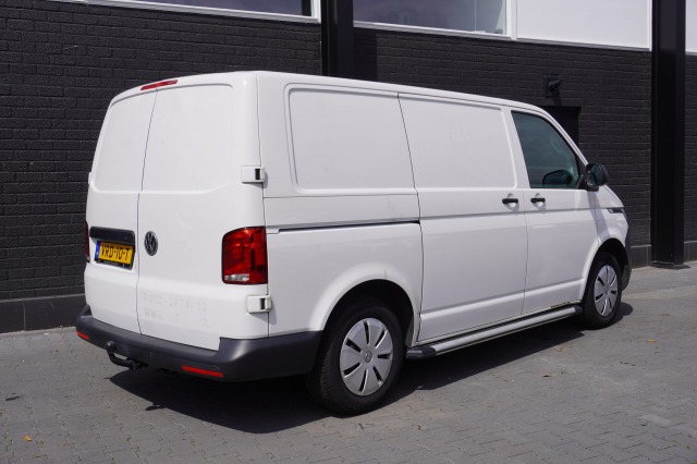 Volkswagen Transporter 2.0 TDI 150PK EURO 6 - Airco - Cruise - PDC - € 15.900,- Excl.