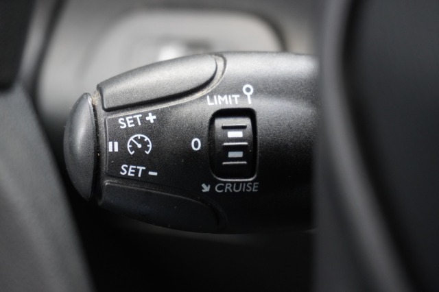 Peugeot Partner 1.2 PureTech 110PK Benzine! EURO 6 - Airco - Navi - Cruise - €12.499,- Excl.