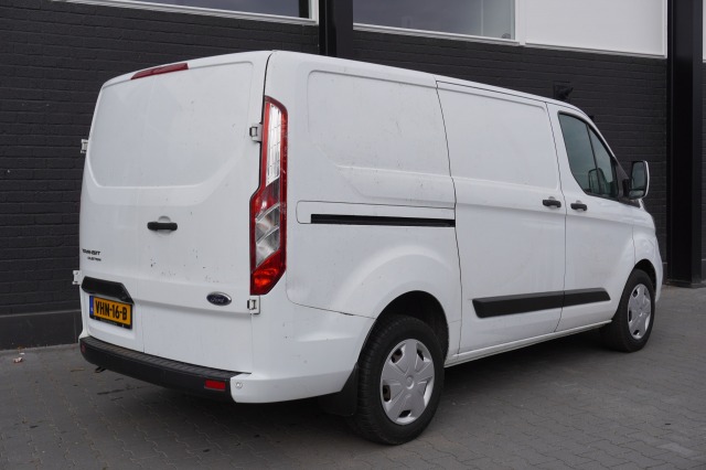 Ford Transit Custom 2.0 TDCI 130PK Automaat EURO 6 - Airco - Cruise - Camera - €11.900,- Excl.