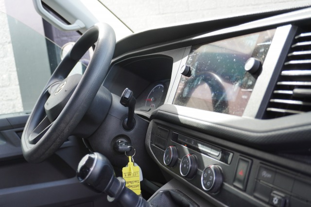 Volkswagen Transporter 2.0 TDI EURO 6 - Airco - Navi - PDC - €13.950,- Excl.