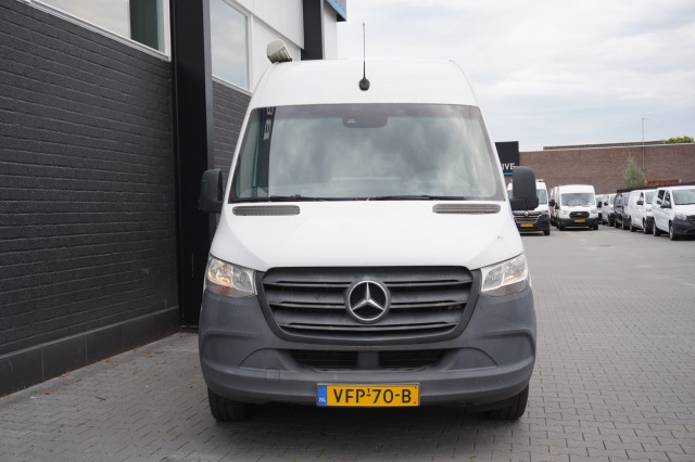 Mercedes-Benz Sprinter 311 2.2 CDI L2H2 EURO 6 - A/C Climate - Camera - €16.900,- Excl. Mercedes-Benz Sprinter 311 2.2 CDI L2H2 EURO 6 - A/C Climate - Camera - €16.900,- Excl.