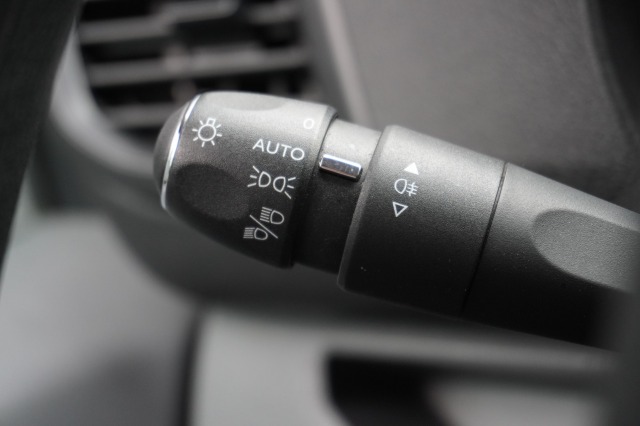 Peugeot Expert 1.5 BlueHDI EURO 6 - Airco - Navi - Cruise - €11.900,- Excl.
