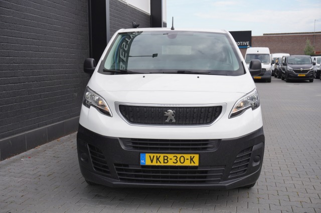 Peugeot Expert 2.0 BlueHDI 122PK Automaat EURO 6 - Airco - Cruise - PDC - €11.900,- Excl. Peugeot Expert 2.0 BlueHDI 122PK Automaat EURO 6 - Airco - Cruise - PDC - €11.900,- Excl.
