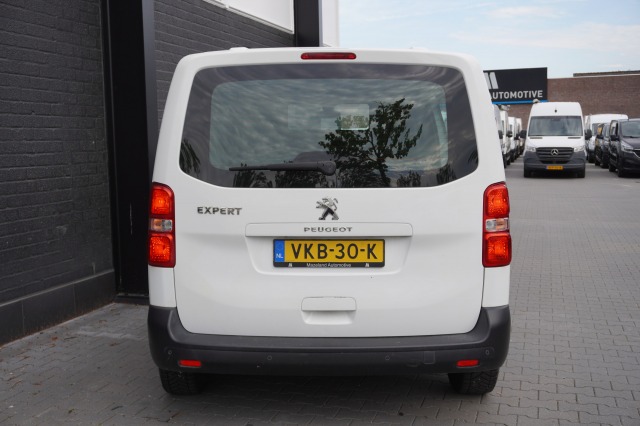 Peugeot Expert 2.0 BlueHDI 122PK Automaat EURO 6 - Airco - Cruise - PDC - €11.900,- Excl. Peugeot Expert 2.0 BlueHDI 122PK Automaat EURO 6 - Airco - Cruise - PDC - €11.900,- Excl.