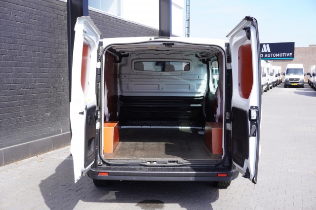 Renault Trafic 2.0 dCi 110PK EURO 6 - Airco - Navi - Cruise - €15.900,- Excl.