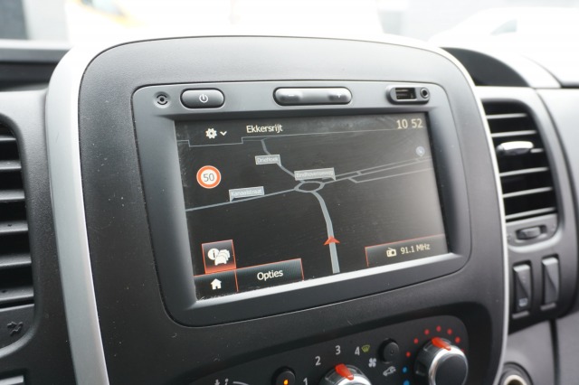 Renault Trafic 2.0 dCi 120PK - EURO 6 - Airco - Navi - Cruise - €12.900,- Excl.