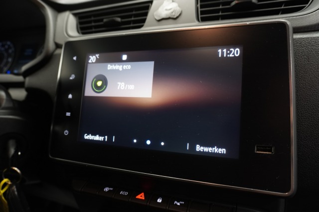 Renault Express 1.3 TCe 100PK Benzine EURO 6 - Airco - Navi - Cruise - €11.950,- Excl. Renault Express 1.3 TCe 100PK Benzine EURO 6 - Airco - Navi - Cruise - €11.950,- Excl.