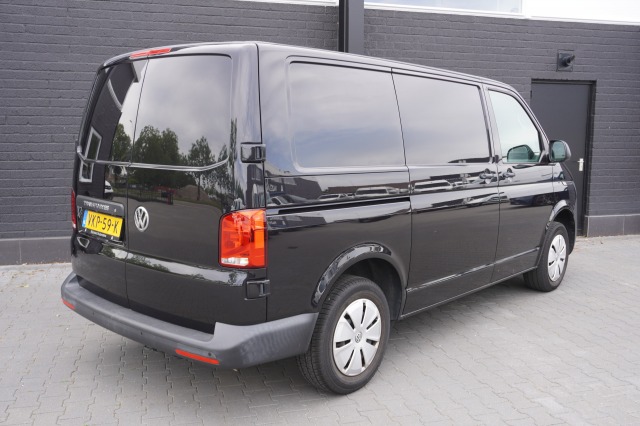 Volkswagen Transporter 2.0 TDI 150PK Automaat EURO 6 - Airco - Navi - Cruise - €17.900,- Excl.