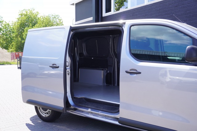 Citroën Jumpy 2.0 BlueHDI 120PK EURO 6 - Airco - Navi - Cruise - €11.900,- Excl.