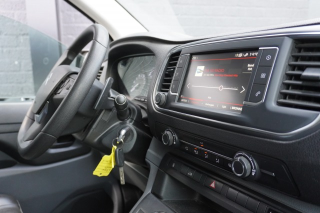 Citroën Jumpy 2.0 BlueHDI 180PK Automaat L3 EURO 6 - Airco - Navi - Cruise - €15.900,- Excl.