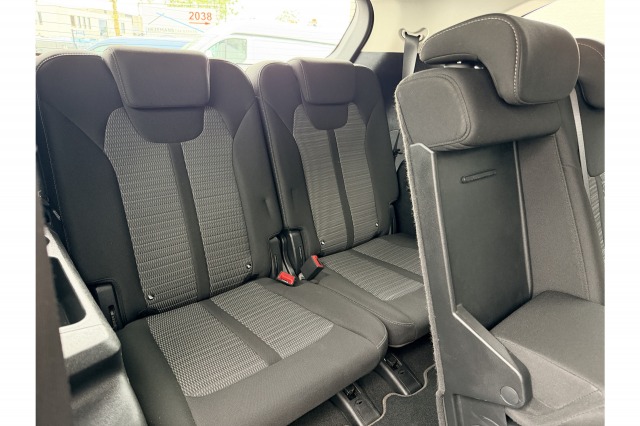 Kia Sorento 1.6 T-GDI Plug-in Hybrid 4WD DynamicLine 7p. | Trekhaak | Camera | ACC | €35.900,- incl. BTW Kia Sorento 1.6 T-GDI Plug-in Hybrid 4WD DynamicLine 7p. | Trekhaak | Camera | ACC | €35.900,- incl. BTW