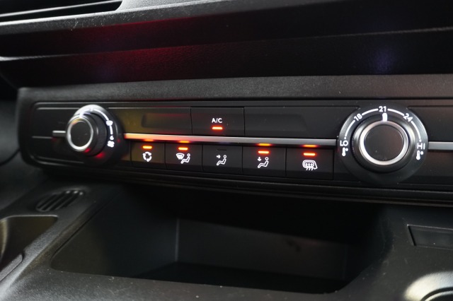 Peugeot Partner 1.2 PureTech 110Pk Benzine - Airco - Navi - Cruise - € 12.499,- Excl.