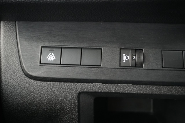 Peugeot Expert 1.5 BlueHDi 120PK L2 EURO 6 - Airco - PDC - Cruise - € 21.950,- Excl.
