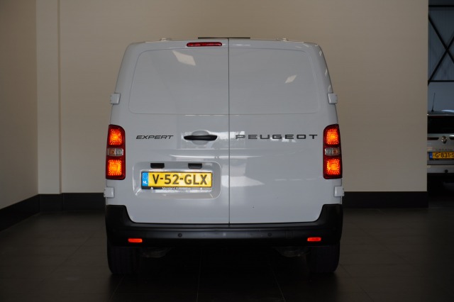 Peugeot Expert 1.5 BlueHDi 120PK L2 EURO 6 - Airco - Cruise - PDC - €21.950,- Excl. Peugeot Expert 1.5 BlueHDi 120PK L2 EURO 6 - Airco - Cruise - PDC - €21.950,- Excl.