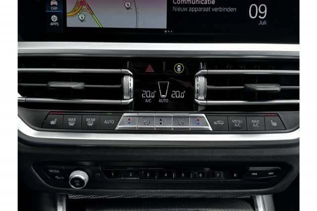 BMW 3 Serie Touring 330e xDrive High Executive | H&K Audio | 360 Camera | ACC | Laser | Trekhaak | €20.900,- incl. BTW
