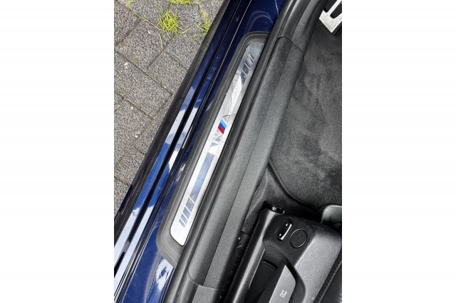 BMW 3 Serie Touring 330e xDrive High Executive | H&K Audio | 360 Camera | ACC | Laser | Trekhaak | €20.900,- incl. BTW
