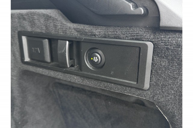 BMW 3 Serie Touring 330e xDrive High Executive | H&K Audio | 360 Camera | ACC | Laser | Trekhaak | €20.900,- incl. BTW