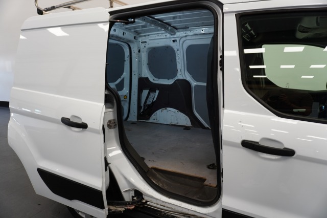 Ford Transit Connect 1.5 EcoBlue EURO 6 - Airco -PDC - Trekhaak - € 10.950,- Excl. Ford Transit Connect 1.5 EcoBlue EURO 6 - Airco -PDC - Trekhaak - € 10.950,- Excl.