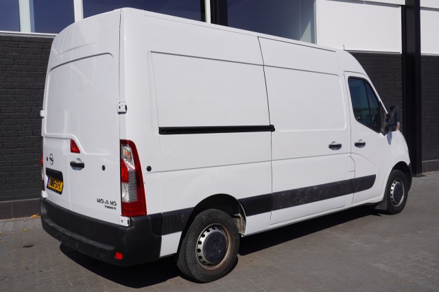 Opel Movano 2.3 Turbo 135PK L2H2 EURO 6 - Airco - Cruise - Camera - €13.950,- Excl.