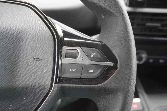 Peugeot Partner 1.2 PT Benzine! EURO 6 - Airco - Navi - Cruise - €12.900,- Excl.