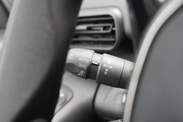 Peugeot Partner 1.2 PT Benzine! EURO 6 - Airco - Navi - Cruise - €12.900,- Excl.