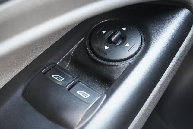 Ford Transit Connect 1.5 EcoBlue EURO 6 - Airco - Trekhaak - € 12.900,- Excl. Ford Transit Connect 1.5 EcoBlue EURO 6 - Airco - Trekhaak - € 12.900,- Excl.