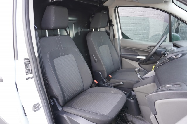 Ford Transit Connect 1.5 EcoBlue EURO 6 - Airco - Trekhaak - € 12.900,- Excl. Ford Transit Connect 1.5 EcoBlue EURO 6 - Airco - Trekhaak - € 12.900,- Excl.