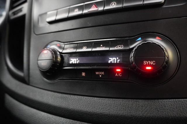Mercedes-Benz Vito 114 CDI Lang Automaat EURO 6 - Airco - Cruise - Camera - € 19.900,- Excl.