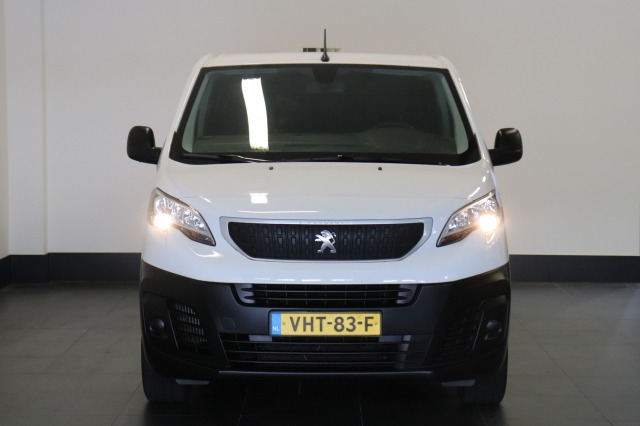 Peugeot Expert 2.0 BlueHDI 123PK L3 Dubbel cabine EURO 6 - Airco -Navi - Cruise - €14.950,- Excl. Peugeot Expert 2.0 BlueHDI 123PK L3 Dubbel cabine EURO 6 - Airco -Navi - Cruise - €14.950,- Excl.