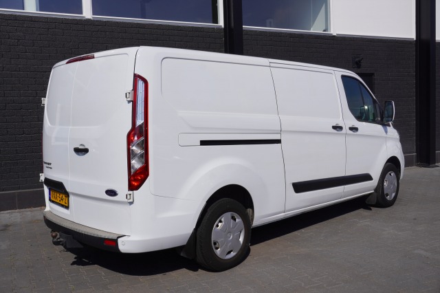 Ford Transit Custom 2.0 TDCI 130PK 2x Schuifdeur L2 - EURO 6 - Airco - Navi - Cruise - €13.950,- Excl.