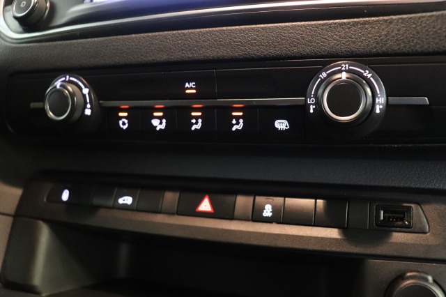 Peugeot Expert 2.0 BlueHDI 122PK L3 EURO 6 - Airco - Navi - Cruise - €9.950,- Excl. Peugeot Expert 2.0 BlueHDI 122PK L3 EURO 6 - Airco - Navi - Cruise - €9.950,- Excl.